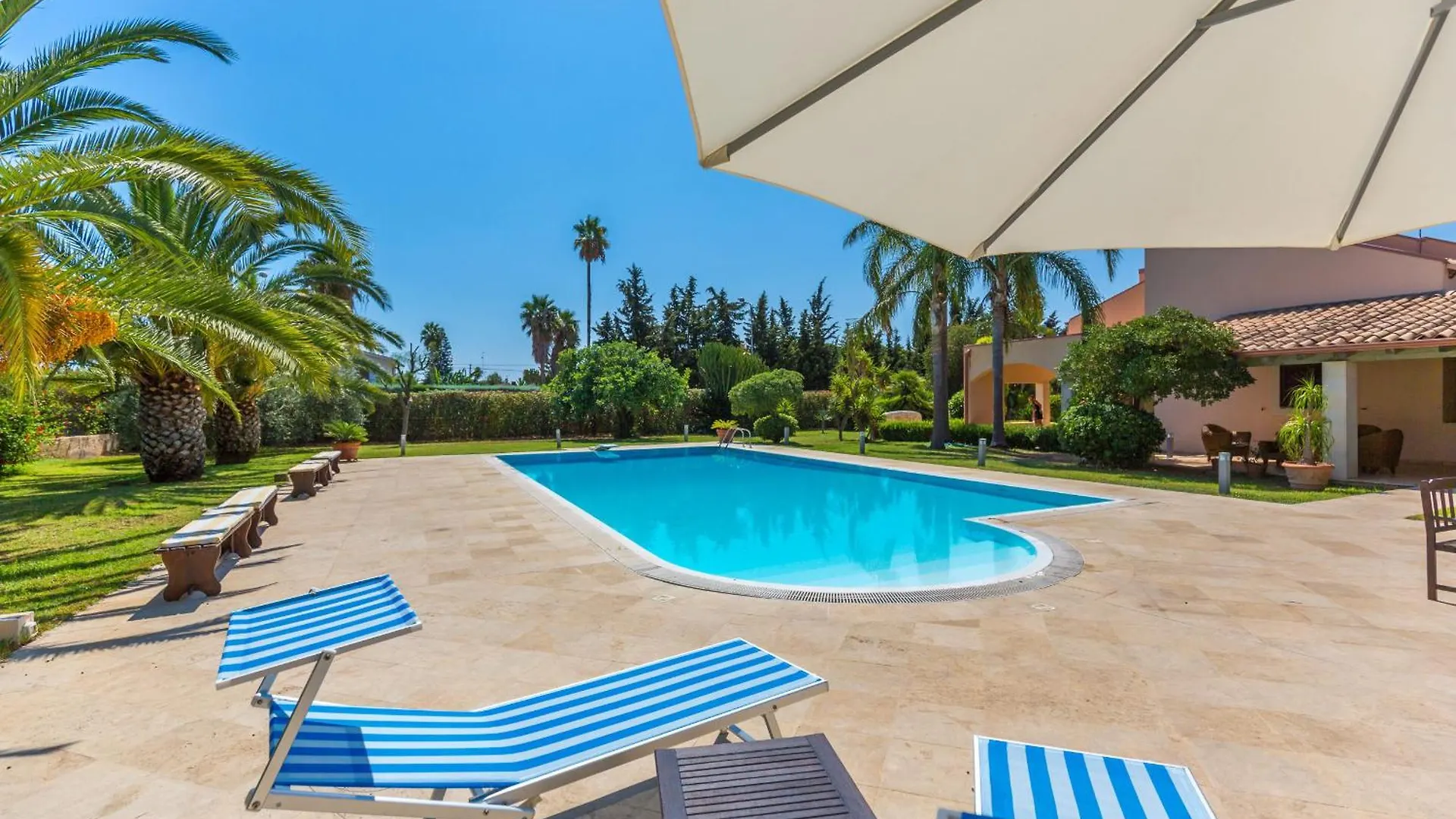 Villa Arenella Con Piscina Syracuse Italy